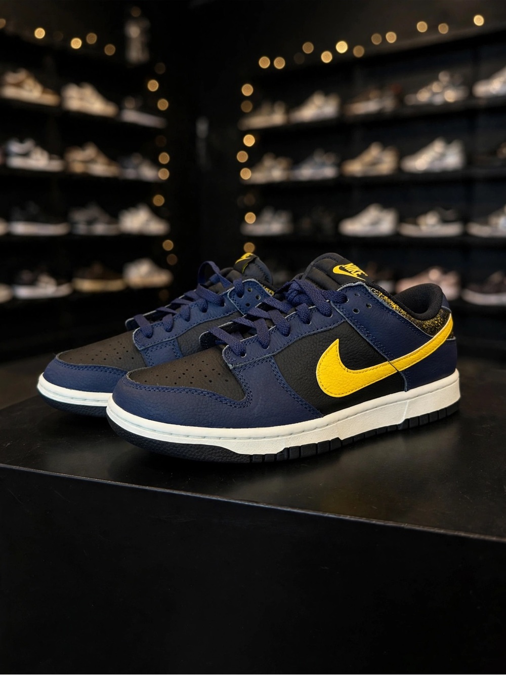 Nike Dunk Low 'Vintage Michigan' (2024)